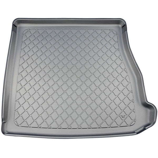 Trunk mat Mercedes C-class W206 from 2021 (T-Model (Combi) Plug-in Hybrid C300e)