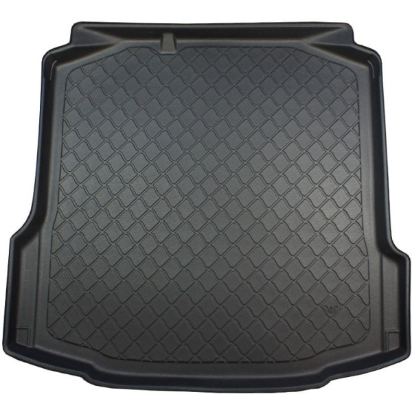 Rubber trunk mat Skoda Rapid Hatchback 2012-2019