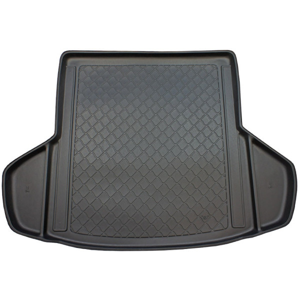 Rubber trunk mat Toyota Avensis Station Wagon 2009-2018