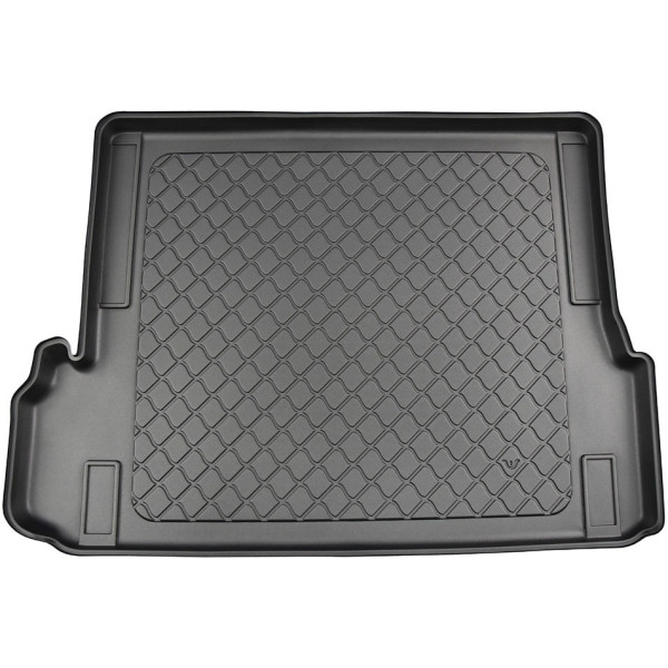 Rubber trunk mat Toyota Land Cruiser J150 from 2009 (5/7 places / 3rd row lowered)