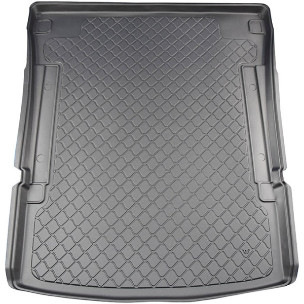 Rubber trunk mat Volkswagen Caddy Maxi (Startline) 2007-2020 (5 places / behind second row of seats)