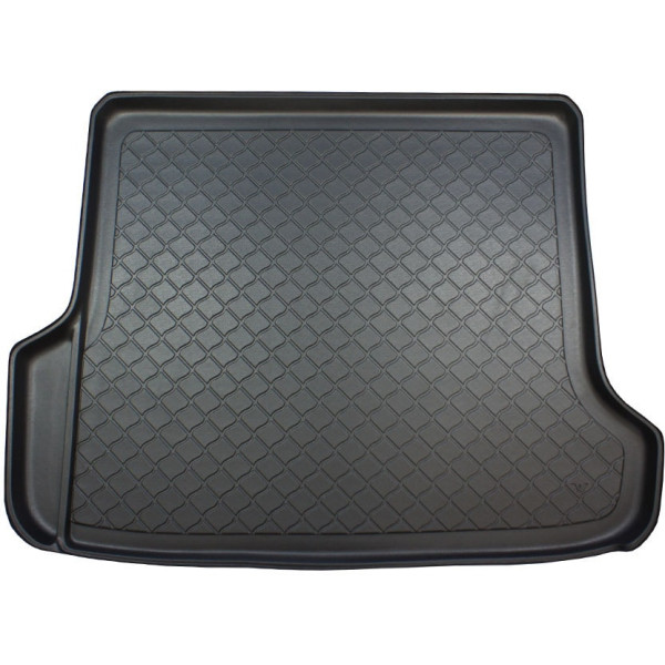 Trunk mat Volvo V70 2000-2007 (also suitable for models with navigation and a CD changer)